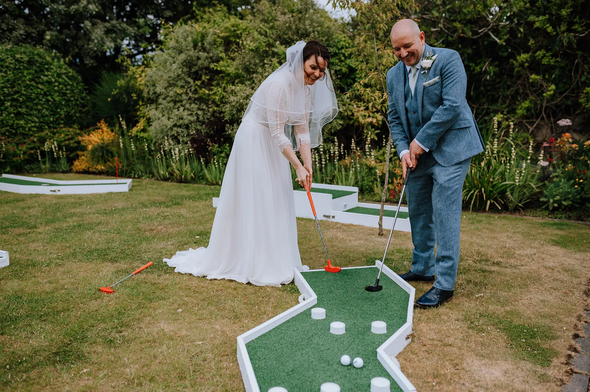 Curradine Barns wedding entertainment blog crazy golf bride and groom