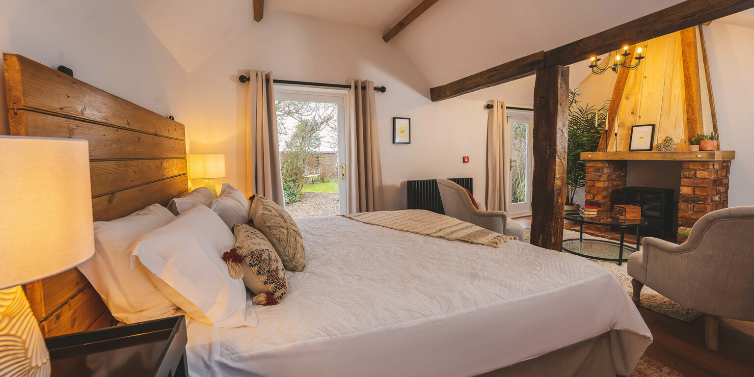 curradine barns wedding honeymoon cottage