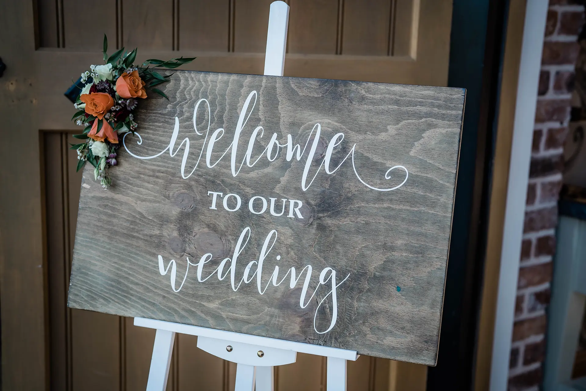 Curradine Barns wedding signs