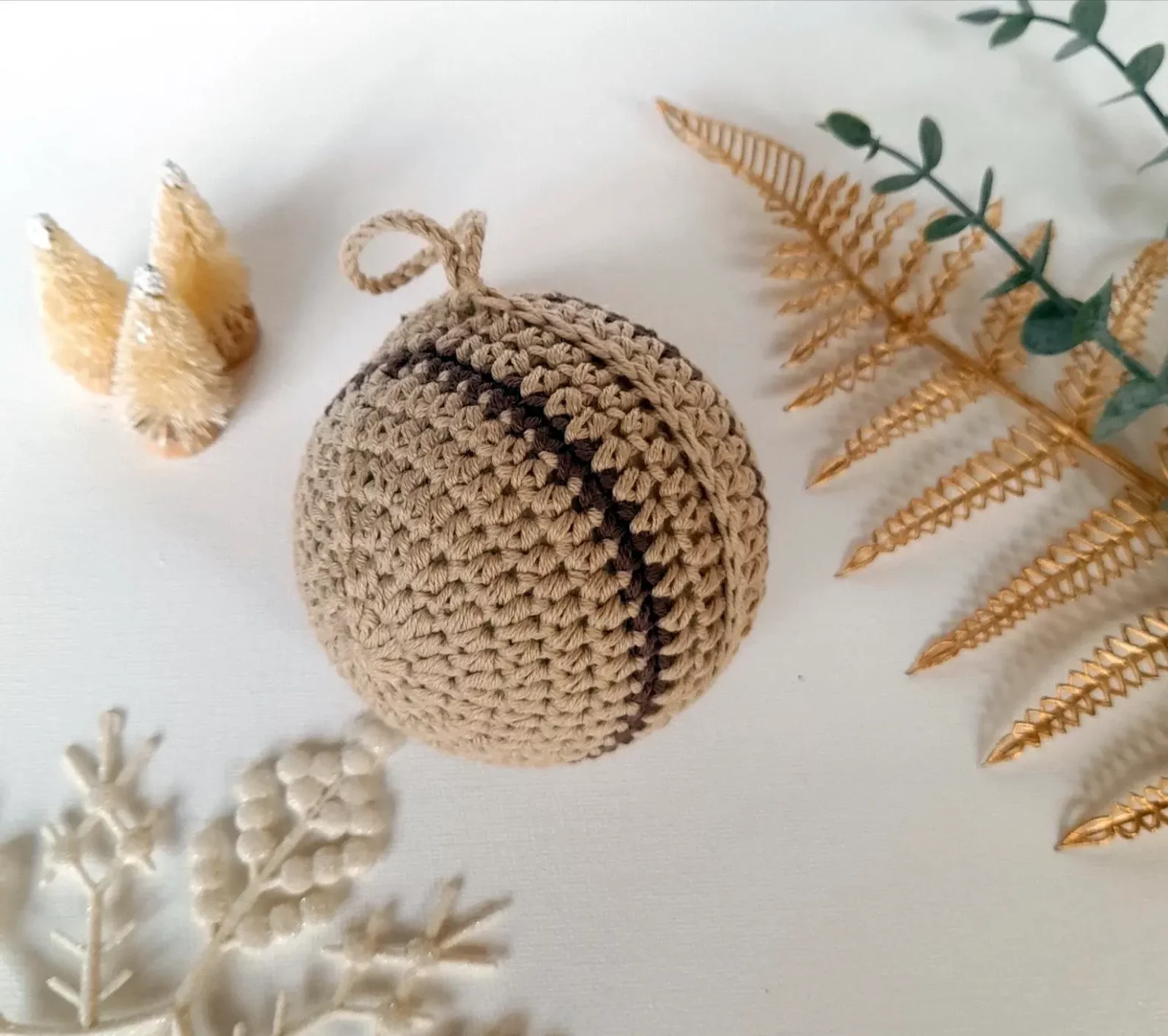 curradine barns blog favours winter baubles