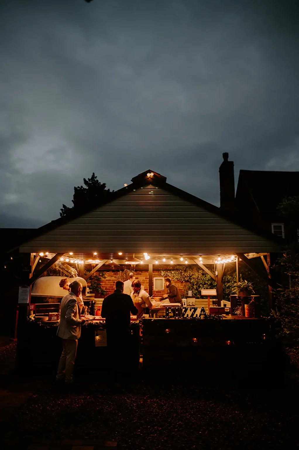 curradine barns cantina pizza